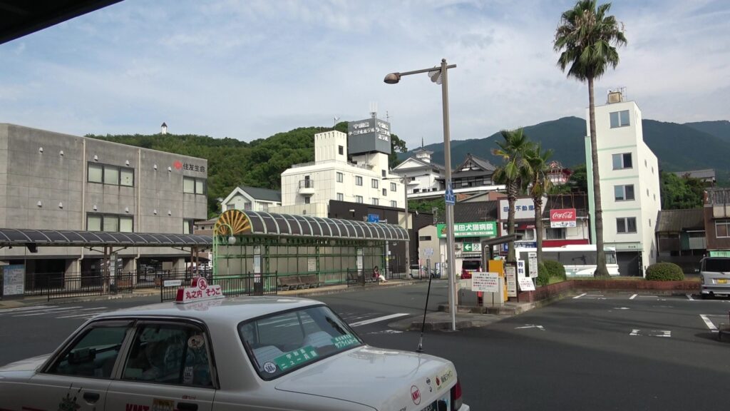 宇和島駅駅前